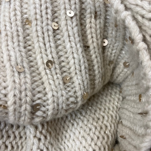 Women’s Merona Pullover Long Sleeve Knit Sweater - Picture 6 of 9